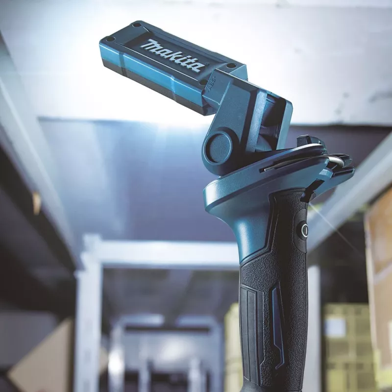 Makita DML816X baterka zelená ručná lampa LED