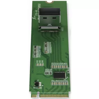ICY DOCK - M.2 NVMe PCIe 4.0 SSD na 1 x SlimSAS 4i adaptér s Redriver