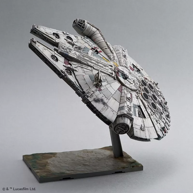 REVELL Millennium Falcon modelová stavebnica mierka 1:144 — plastová stavebnica vesmírna loď