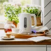 Elektrická kanvica Adler AD 1379w — 1,7 l, do 2200 W, biela, 360° podstavec, polypropylén