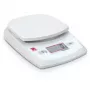 Elektronická kuchynská váha OHAUS Compass CR5200 — 5,2 kg kapacita, presnosť 1 g, LCD, AA batérie