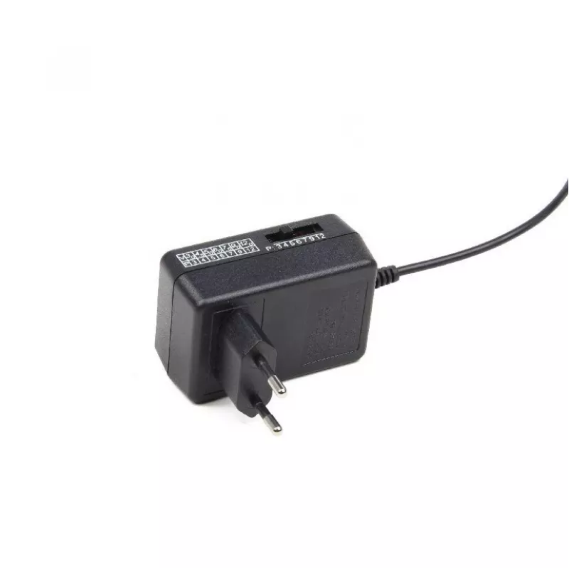 EnerGenie EG-MC-009 napájací zdroj/menič do interiéru 24 W čierny