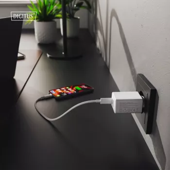 AC USB nabíjačka DIGITUS 20W, 1x USB-C, 1x USB-A, vstup 100–240V, biela
