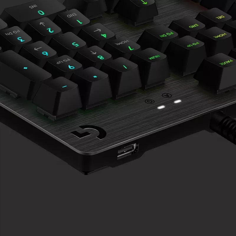 Logitech G512 herná klávesnica, čierna, káblová, švajčiarske rozloženie, 920-009347