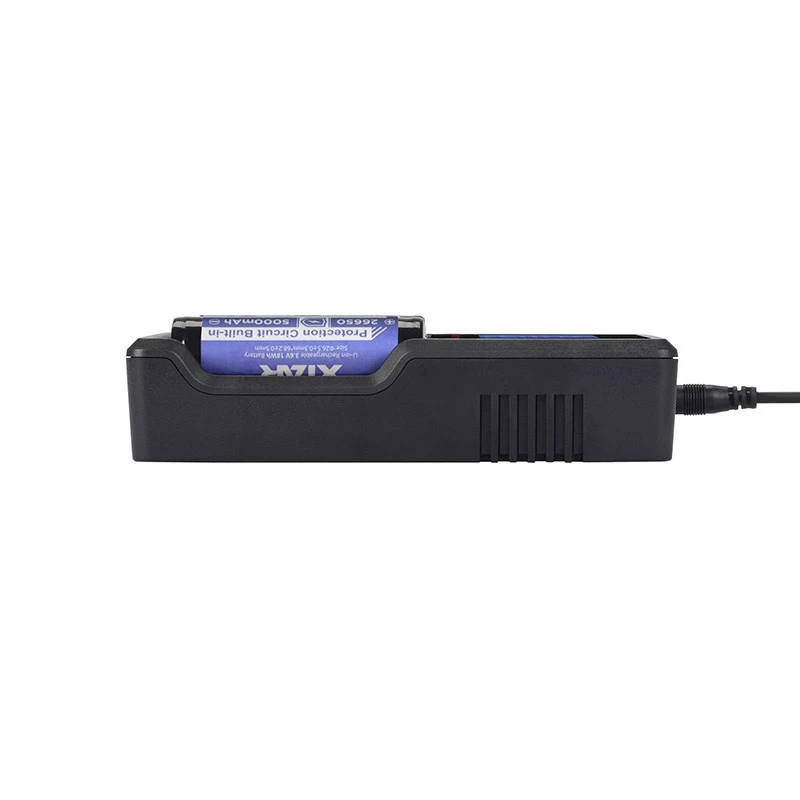XTAR VC4 domáca nabíjačka akumulátorov USB