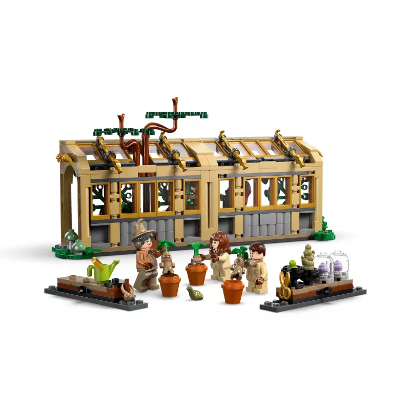 LEGO HARRY POTTER 76445 Zámok Hogwarts – učebňa bylinkárstva