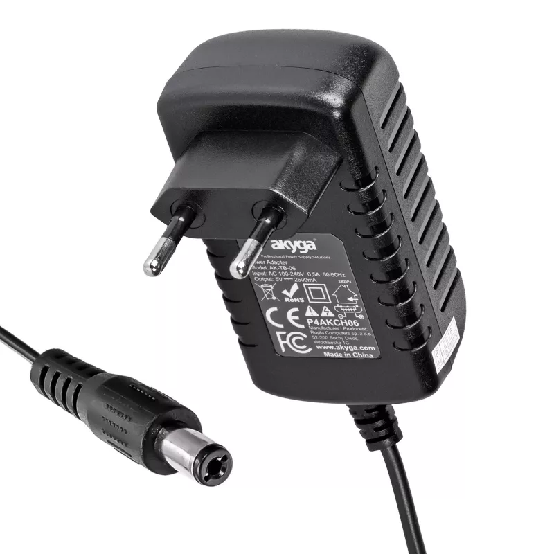 Akyga AK-TB-11 univerzálny napájací zdroj 9 V / 1 A, 9 W, 5,5 x 2,1 mm konektor, 1,5 m