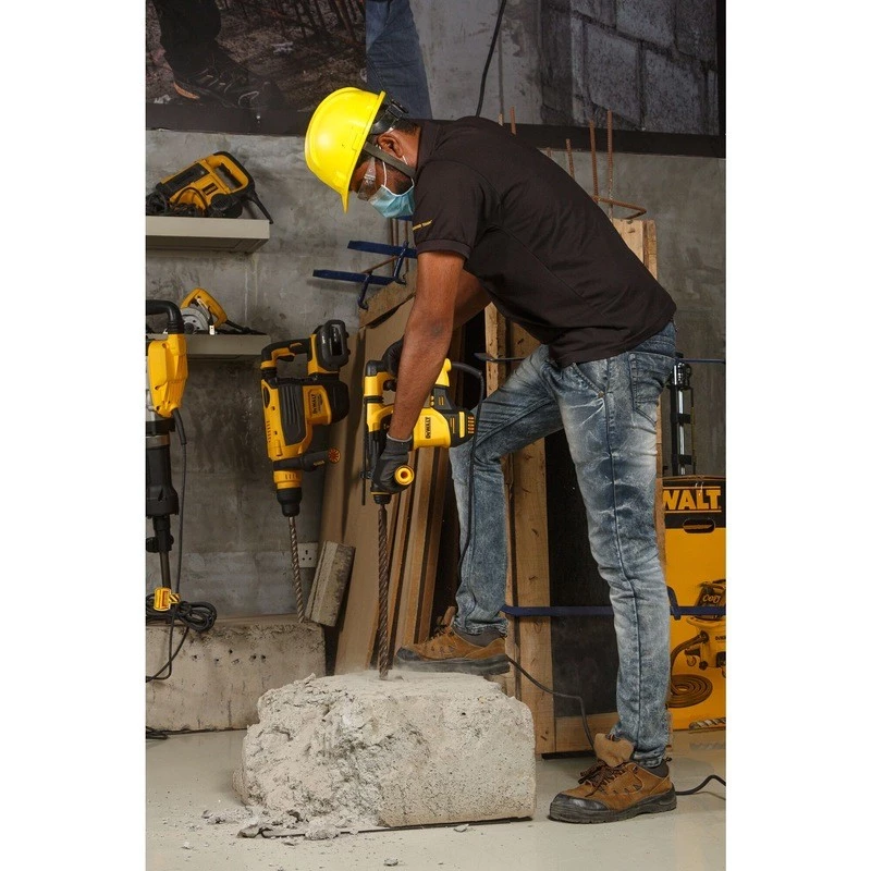 DeWALT D25333K-QS vŕtacie kladivo SDS Plus 950 W