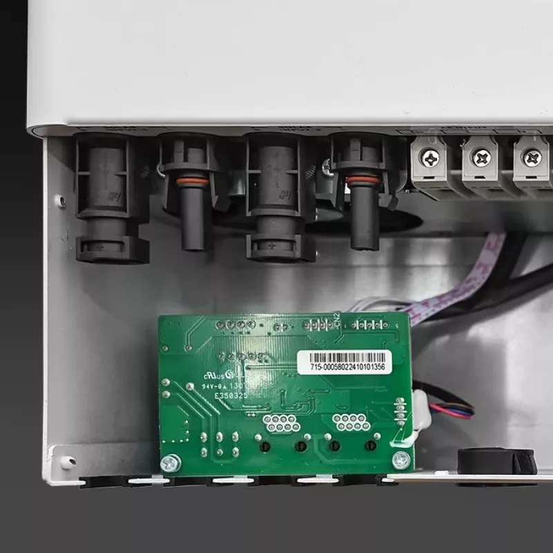 Qoltec hybridný solárny menič Off-Grid 11000W