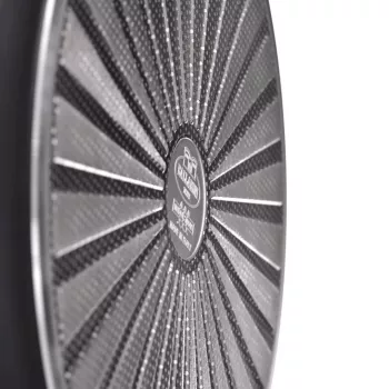 Panvica Ballarini Alba Ø24 cm, titánový materiál, hrúbka steny 4,5 mm, antihaftová úprava