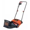 Vertikutier na trávnik Black & Decker GD300
