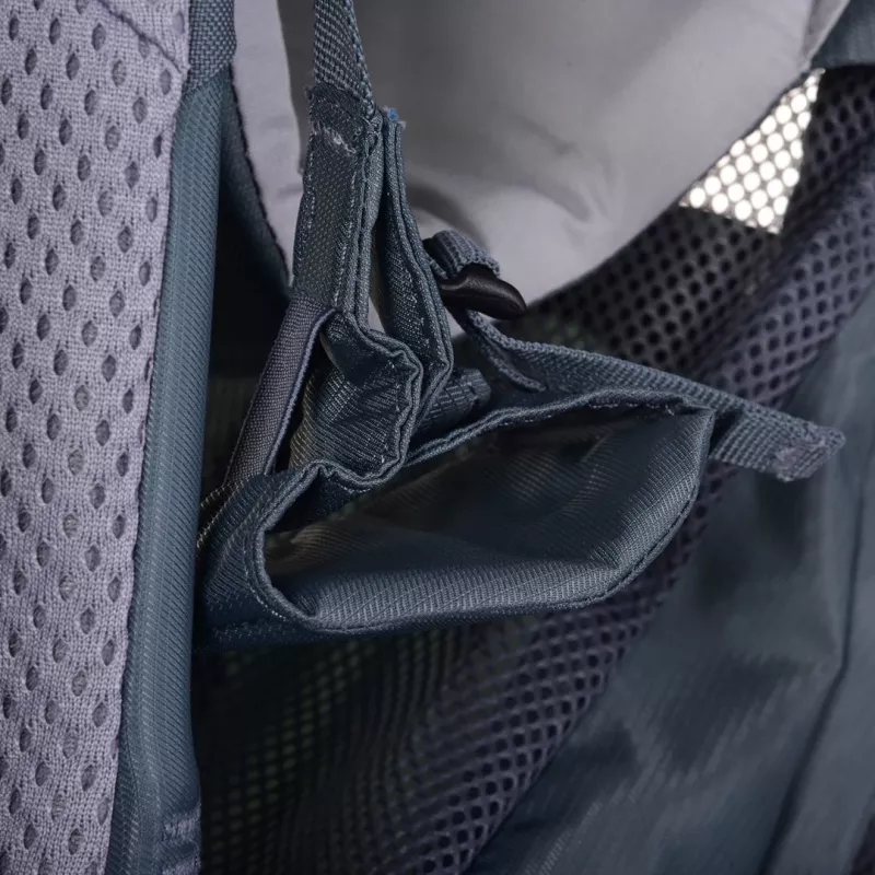 Nosný batoh pre dieťa Deuter Kid Comfort Active