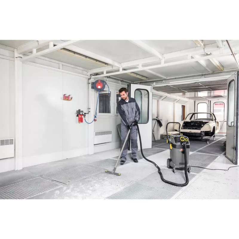 Vysávač Kärcher NT 50/1 čierny 50 L 1380 W