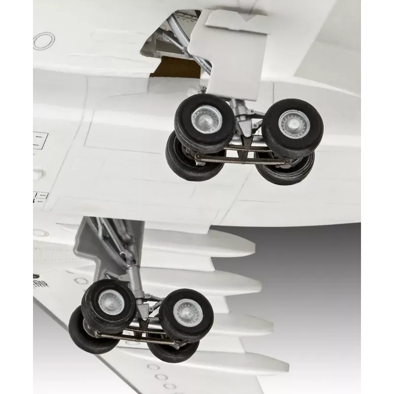 Plastový model lietadla REVELL Airbus A330-300 Lufthansa mierka 1:144