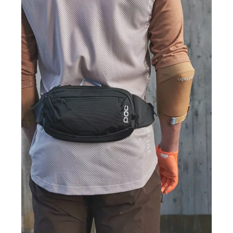 Bedrová taška POC Lamina Hip Pack, 2 l, čierna (Uranium čierna), unisex