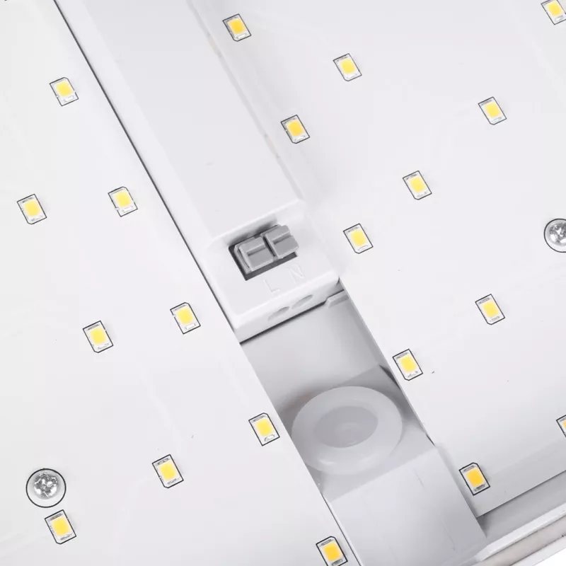 Maclean MCE292 W LED svietidlo s domovým číslom a súmrakovým senzorom, 12 W, 950 lm, IP65, biele