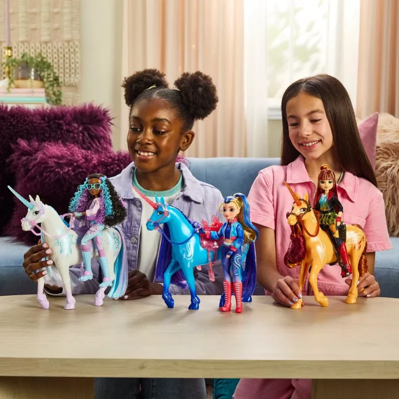 Spinmaster Unicorn Academy Fashion Isabel bábika 6072647 — módna bábika zo série Unicorn Academy