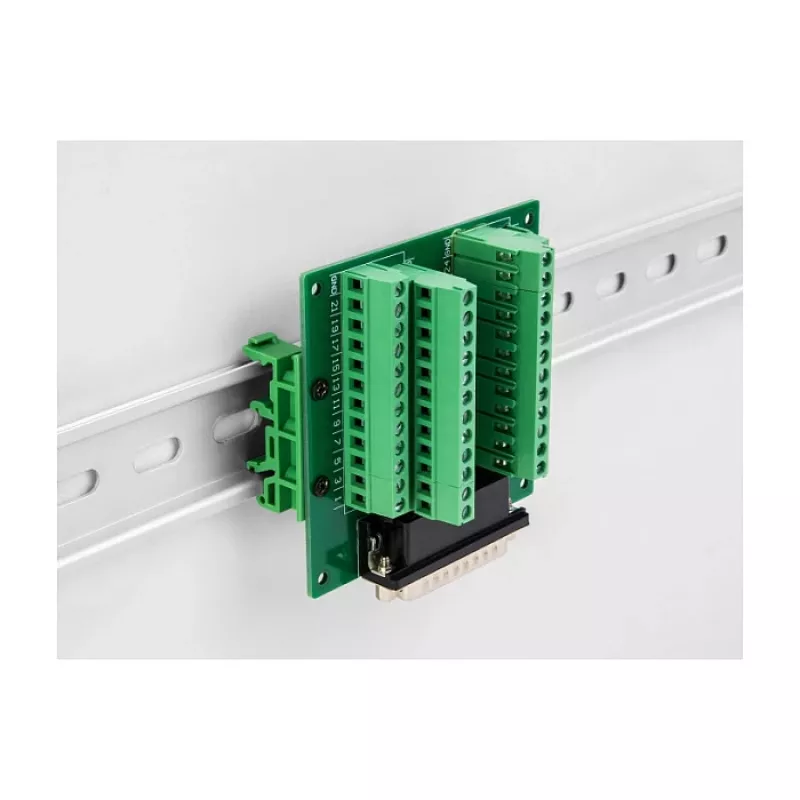 DeLOCK D-Sub HD 44-polový konektor samica na svorkovnicu pre lištu DIN 84mm x 86mm x 30mm