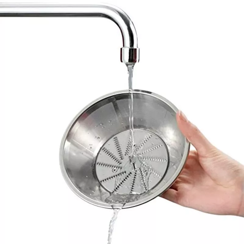 Severin ES 3570 odšťavovač, 800 W, 1,1 l, nerezová oceľ/čierna