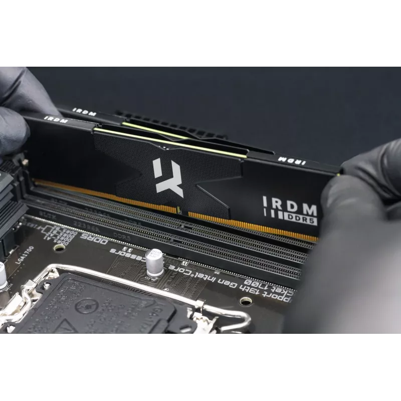 Pamäť DDR5 IRDM 16GB(1*16GB)/8000 CL36 čierna