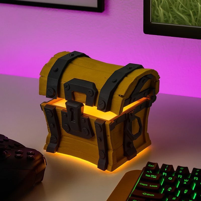 Stolná lampa Paladone Fortnite Chest Light – tematická LED novinka