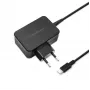 Mobilná nabíjačka QOLTEC 51024 – univerzálna AC interiérová nabíjačka, 65 W PD, 20 V/3,25 A, 1,2 m kábel, čierna