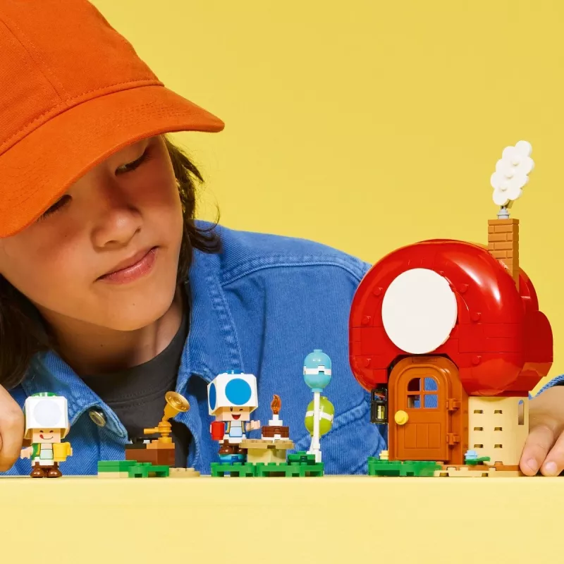 LEGO Super Mario Párty v Toadovom dome sada 72041 s interaktívnymi hracími funkciami