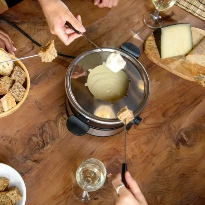 Sada na fondue Taurus FF2 2 L pre 8 osôb, nerezové telo, 1000 W, 230 V, čierna/strieborná