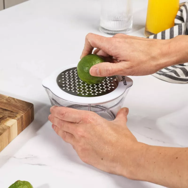 Citrus lis Salter BW12004WEU7 4-in-1 kompaktný dizajn, jednoduché použitie