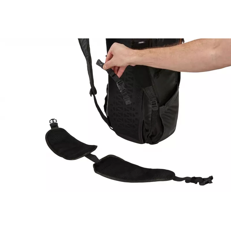 Thule 4095 Stir 25L pánsky turistický batoh Wood Thrush