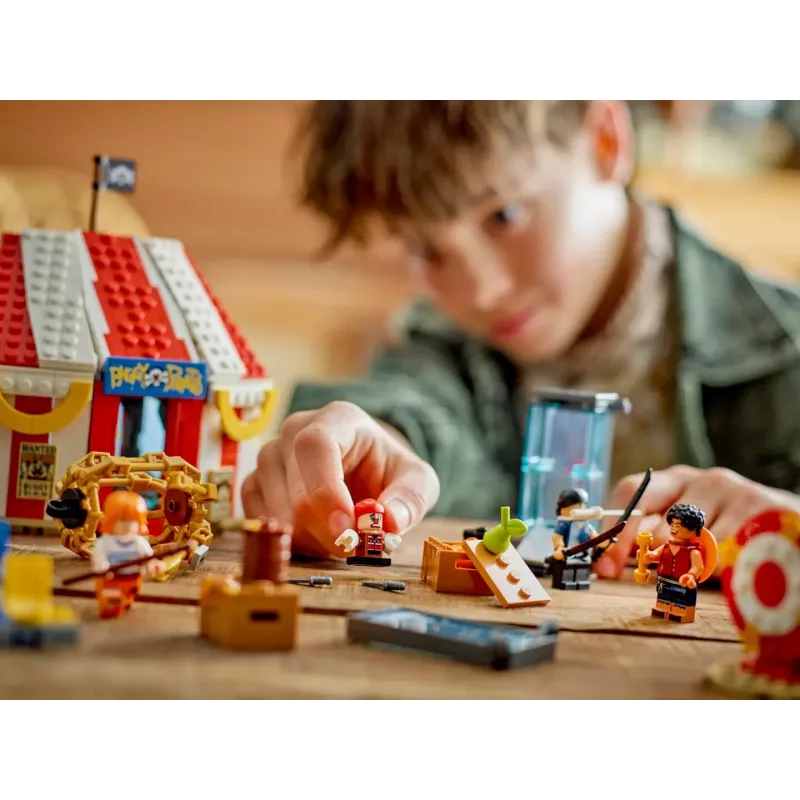 LEGO Bricks hracia sada Buggy klauna cirkusový stan 75637 — 573 dielov, 4 minifigúrky, vek 8+