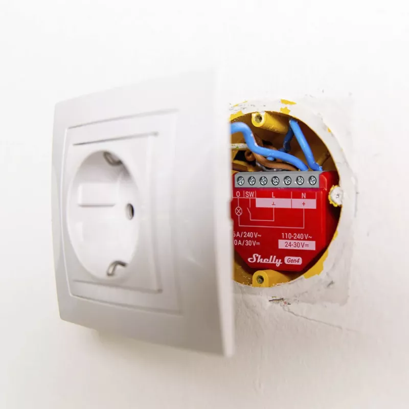 Inteligentný spínač Shelly 1PM Gen4 – bezdrôtový, 110–240 V AC, max. 240 V, meranie výkonu, 16 A, 42×16×37 mm