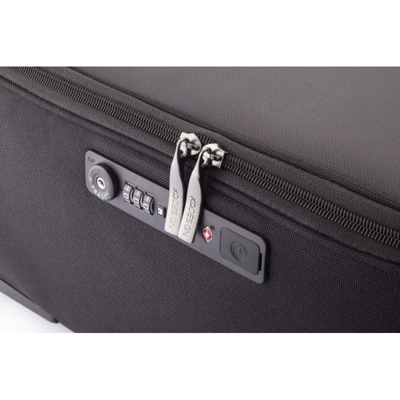 Taška/batoh s kolieskami XD Design Bobby Trolley čierny P705.771