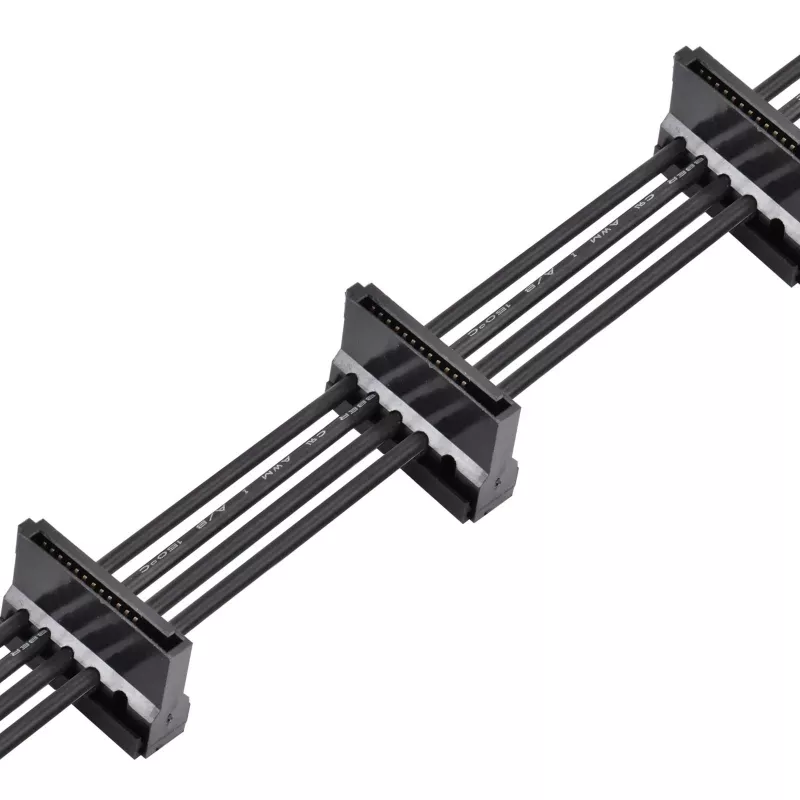 SilverStone SST-CP06-E4 rozdeľovací napájací kábel SATA, 1x 15-pin na 4x 15-pin