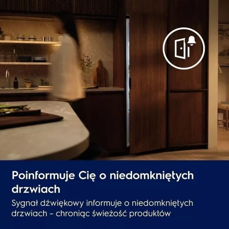 Vstavaná chladnička s mrazničkou Electrolux ENS3SE18S – nerezová, mraznička hore, zameniteľné otváranie dverí, energetická trieda E