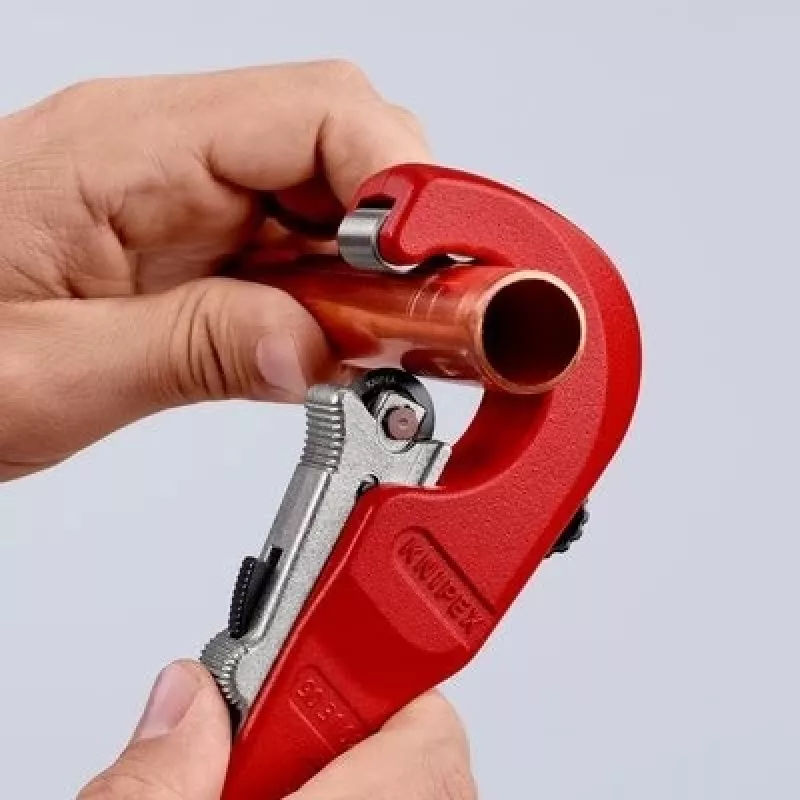 Knipex 90 31 02 SB ručný rezač rúr Pipecutter