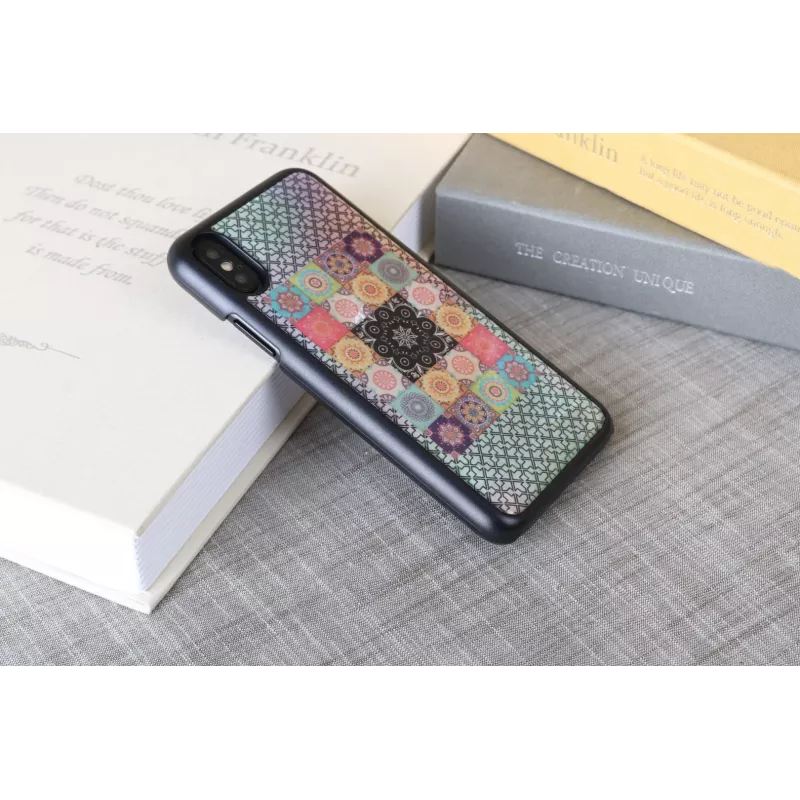 Puzdro na smartphone iKins pre iPhone XS / XS S — dizajn Flower Garden, čierne