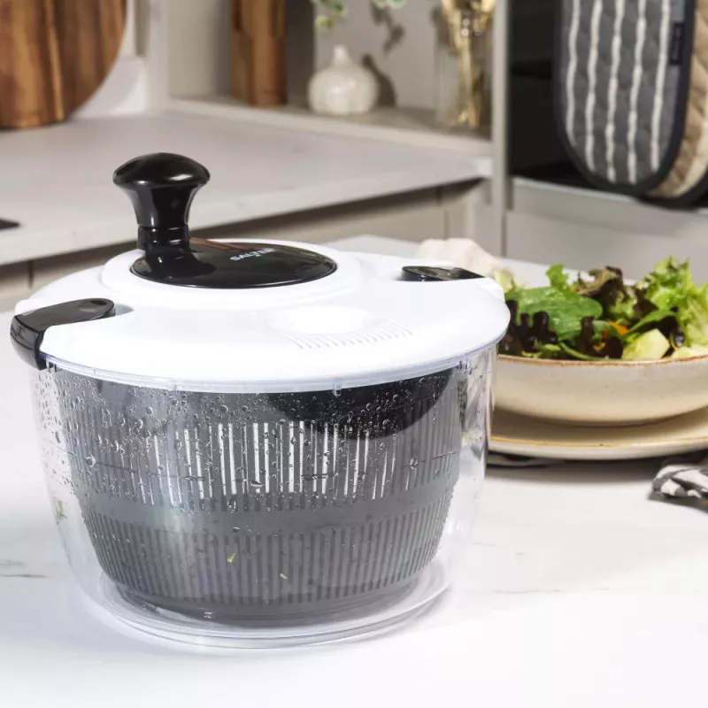 Odstreďovač šalátu Salter BW13899EU7 5 l kapacita, miska a košík z plastu bez BPA