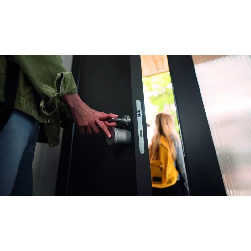 Yale Linus Smart Lock L2 Lite, strieborný (05/109100/SI)