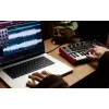 Akai MPK Mini Play MK3 MIDI ovládacia klávesnica s ovládačom padov, USB, čierno-červená