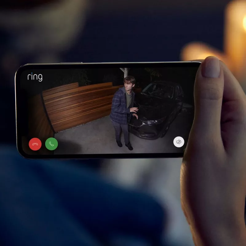 Ring Spotlight Cam Plus Battery – IP bezpečnostná kamera – exteriér – bezdrôtová – montáž na strop/stenu – čierna – box