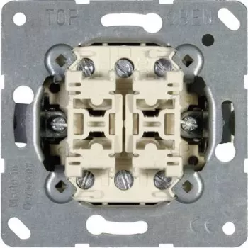 Spínací aktorový modul JUNG 509 U — mechanická nástenná spínačová vložka