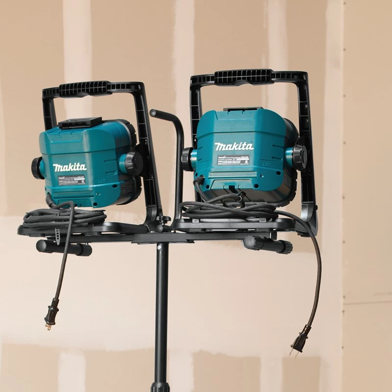 MAKITA SVIETIDLO 18V/14,4V DEADML805 LED 1150lx/750lm +AC NAPÁJANIE