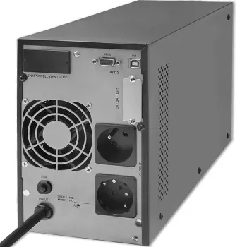 Záložný zdroj QOLTEC 53981 On line 2kVA, kapacita 2000 VA