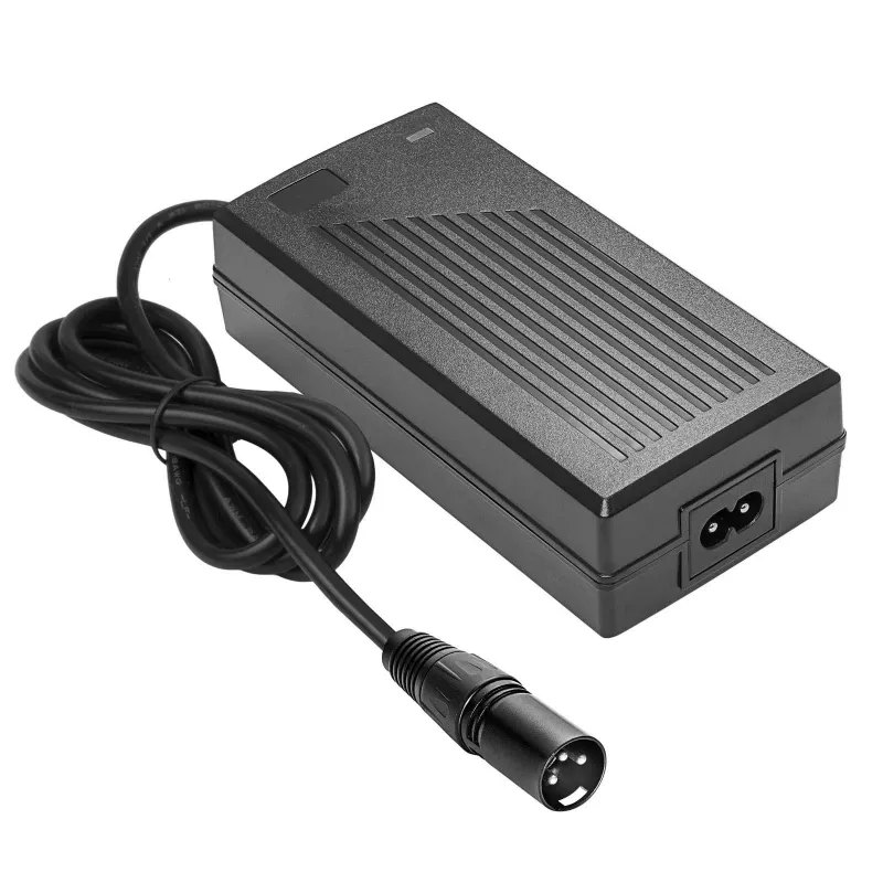 Akyga AK-EV-01 nabíjačka batérie pre e-bike pre 24 V batérie, 29,4 V / 2 A, 60 W, XLR konektor