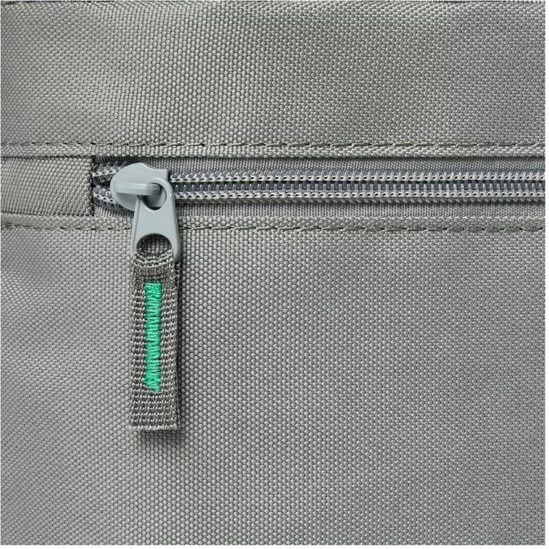 Mestský batoh Rivacase Gremio sivý polyester rPET 280x135x430mm