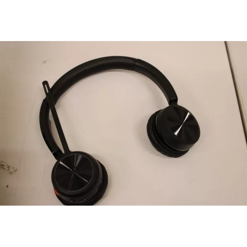 SALE OUT. Poly Savi 7220 Office headset s integrovaným mikrofónom | POUŽITÉ, POŠKRIABANÉ | bezdrôtový | čierny