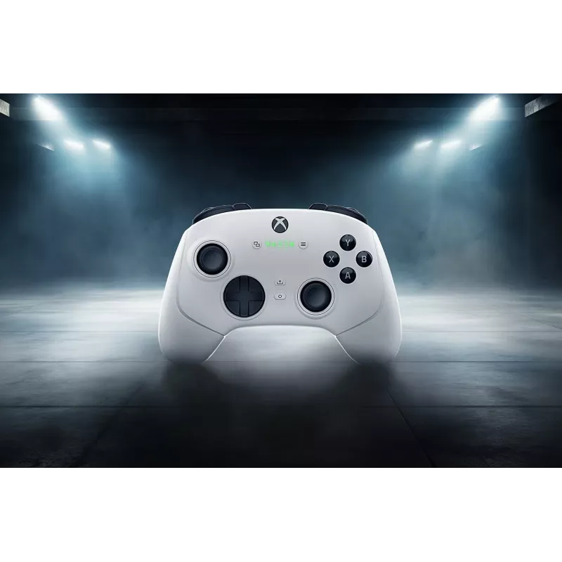 Gamepad Razer Wolverine V3 Pro biely USB analógový PC Xbox Series S X