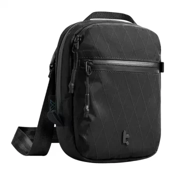 Cestovná taška Tomtoc Aviator-T37 s ramenným popruhom, X-Pac tkanina, čierna