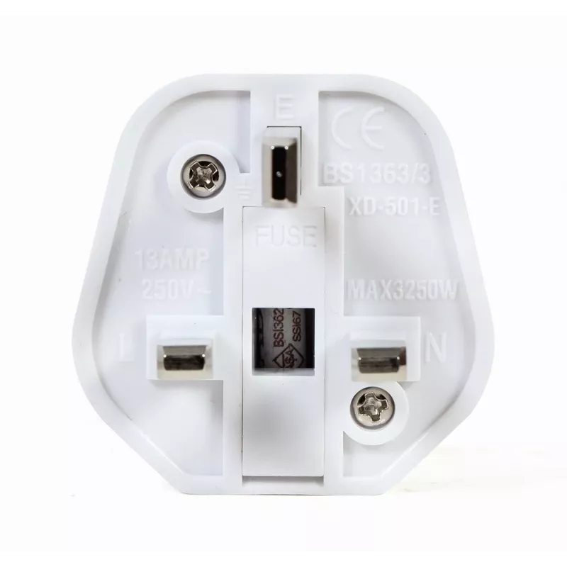 Gembird A-AC-EUFUKM-01 AC napájací adaptér, EU-Schuko zásuvka na UK konektor, 13 A